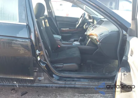 2011 Honda Accord 2.4 Ex from USA, damaged, VIN 1HGCP2F79BA067994